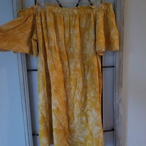 Off shoulder casual pattern dress